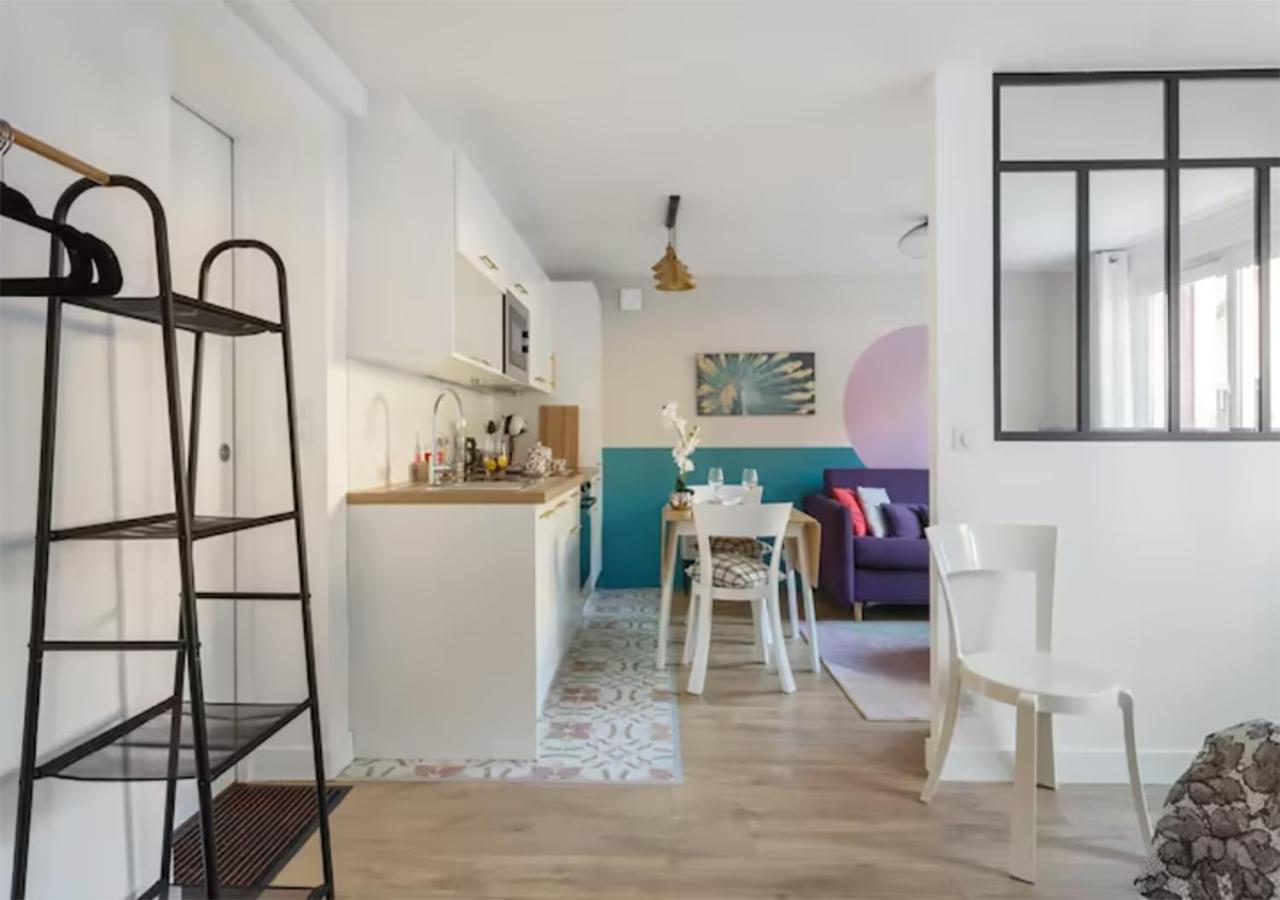 Le Pourpre Apartment แชลเลส์ ภายนอก รูปภาพ