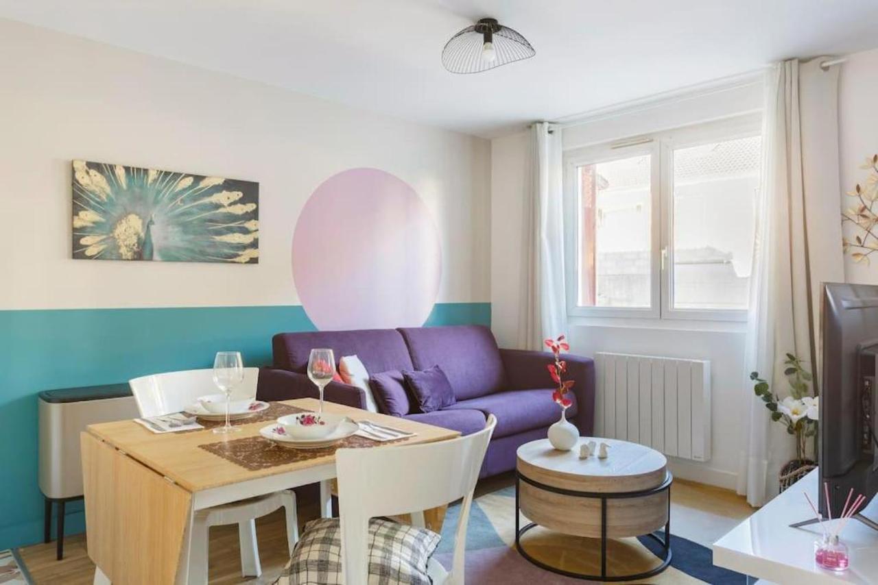 Le Pourpre Apartment แชลเลส์ ภายนอก รูปภาพ