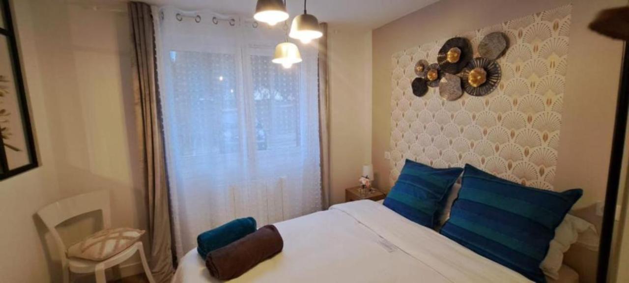 Le Pourpre Apartment แชลเลส์ ภายนอก รูปภาพ