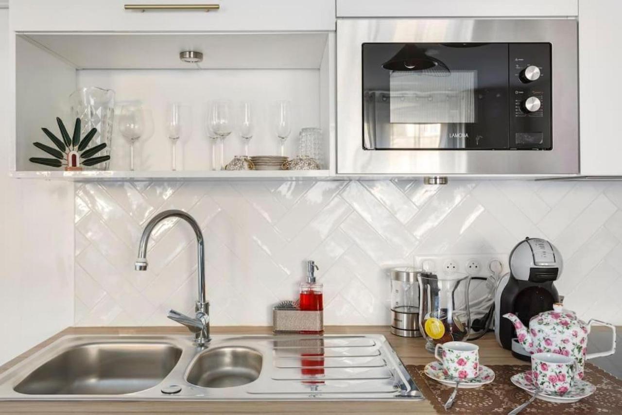 Le Pourpre Apartment แชลเลส์ ภายนอก รูปภาพ
