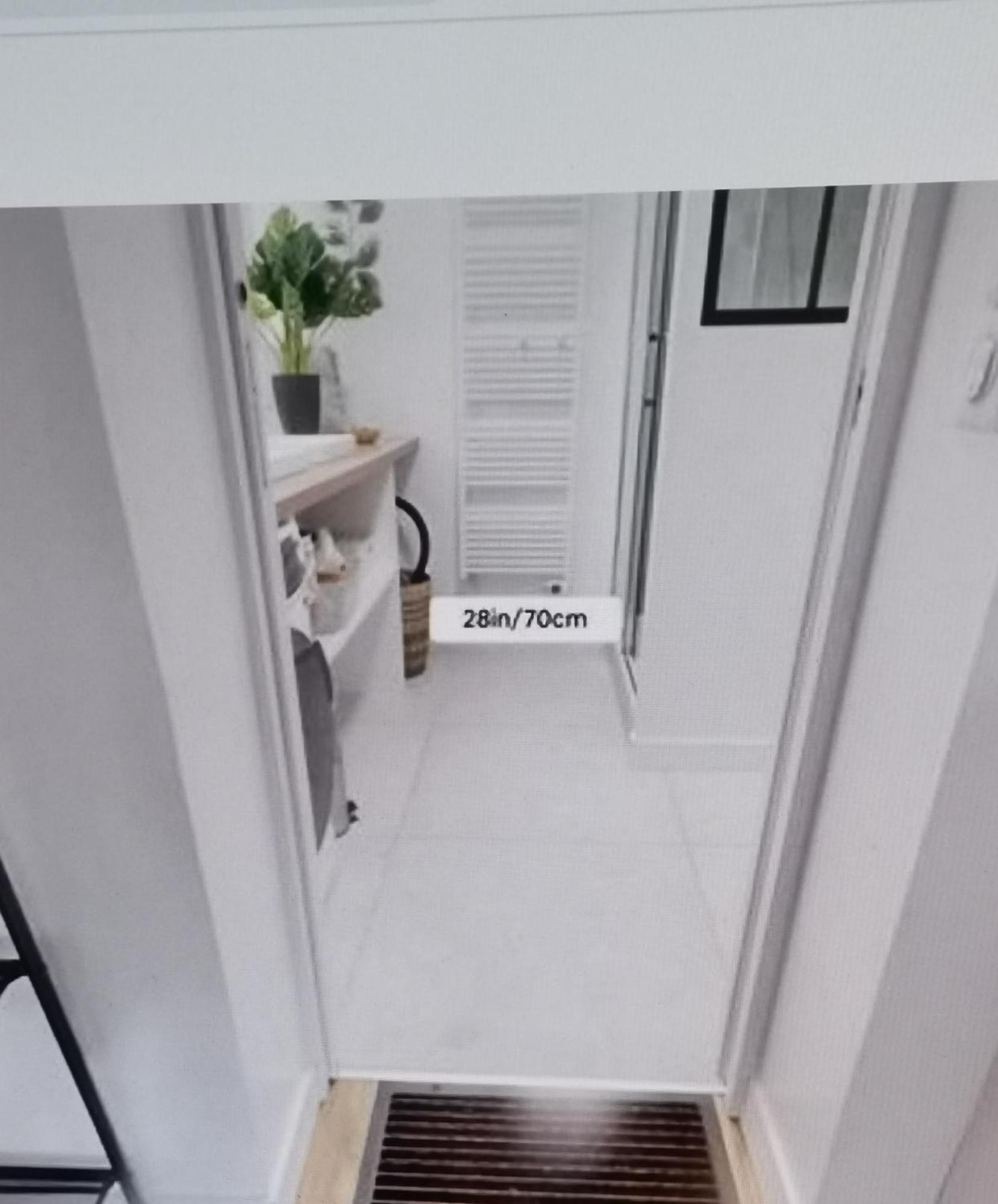 Le Pourpre Apartment แชลเลส์ ภายนอก รูปภาพ